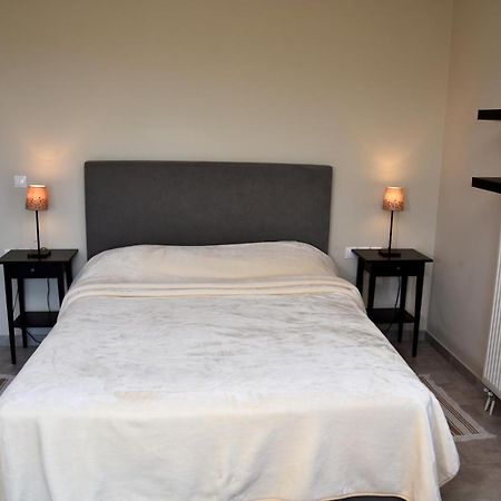 Ελιάδες - Eliades Apartments Karystos  Exteriör bild
