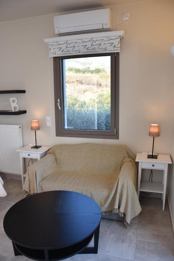 Ελιάδες - Eliades Apartments Karystos  Exteriör bild