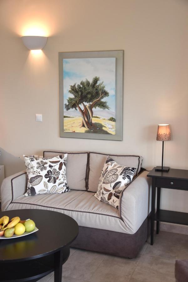 Ελιάδες - Eliades Apartments Karystos  Exteriör bild