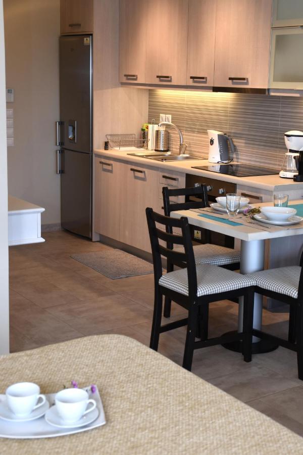 Ελιάδες - Eliades Apartments Karystos  Exteriör bild